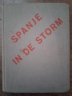Spanje in de storm (Pegasus, Spaanse burgeroorlog), Ophalen of Verzenden, Zo goed als nieuw