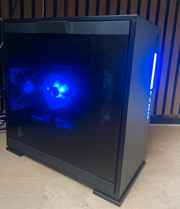 Game Pc + 75Hz monitor - Klaar voor elke game, Computers en Software, Desktop Pc's, Zo goed als nieuw, 3 tot 4 Ghz, SSD, 8 GB