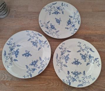 Nimy, fabrication Belge, modèle Meissen,3 borden beschikbaar voor biedingen