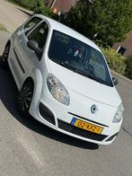 Hele nette Renault Twingo 1.2 Authentique bj. 2009 Wit, Auto's, Renault, Voorwielaandrijving, 4 cilinders, Wit, Origineel Nederlands