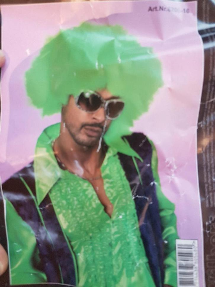 Disco pruiken groen, Kleding | Dames, Carnavalskleding en Feestkleding, Zo goed als nieuw, Accessoires, Carnaval, Ophalen of Verzenden