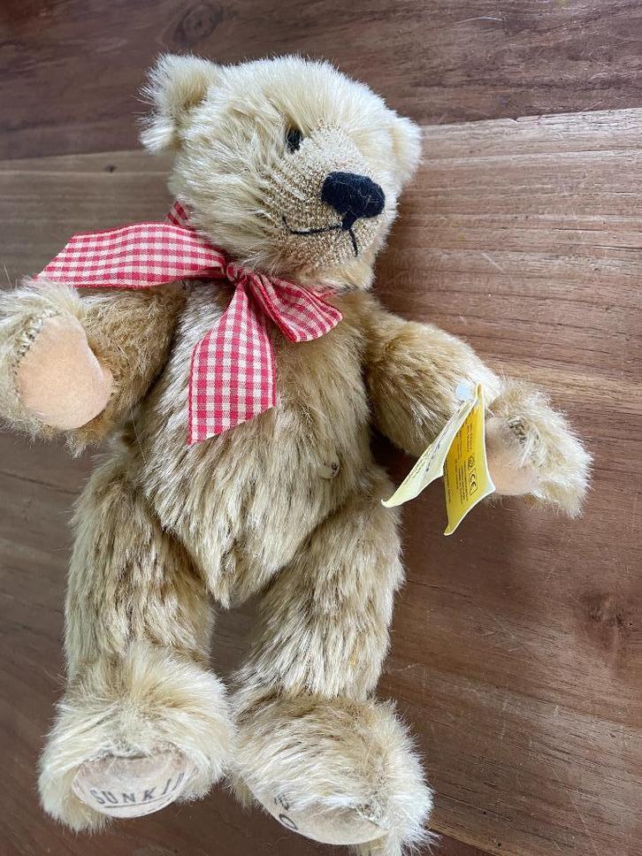 Sunkid teddybeer, Verzamelen, Beren en Cherished Teddies, Zo goed als nieuw, Stoffen beer, Overige merken, Ophalen