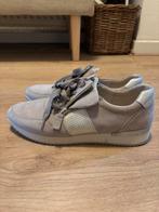 Gabor Suede Schoenen - Maat 7.5, Ophalen of Verzenden, Zo goed als nieuw, Grijs, Sneakers of Gympen