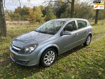 Opel Astra 1.6 Cosmo apk t/m 06-12-2025 beschikbaar voor biedingen