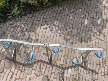 Fietsenrek Mottez - 6 Fietsen beschikbaar voor biedingen