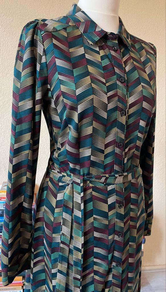 King louie jurk L prachtig warme kleuren nuance :), Kleding | Dames, Jurken, Zo goed als nieuw, Maat 38/40 (M), Onder de knie