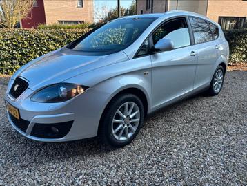 Seat Altea XL 1.2 TSI 77KW Stationwagon 2013 Grijs beschikbaar voor biedingen