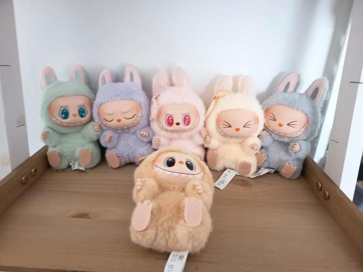 Originele Labubu Have A Seat serie, Kinderen en Baby's, Speelgoed | Actiefiguren, Nieuw, Ophalen