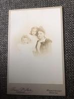 Kabinetfoto, Moeder/Kinderen, P. Stutz, Breda Maastricht, Verzamelen, Foto's en Prenten, Ophalen of Verzenden, Voor 1940, Gebruikt