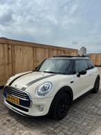 Mini Cooper 3drs met JCW interieur, Auto's, Mini, Te koop, Cruise Control, Benzine, 3 cilinders