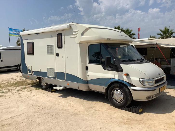 Vandaag nog op vakantie? Dat kan met deze Hobby TF600C!, Caravans en Kamperen, Campers, Particulier, tot en met 3, Half-integraal