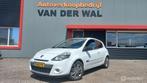 Renault Clio 1.2 Authentique/climatecontrol/panoramadak, Voorwielaandrijving, Euro 5, 527 kg, 4 cilinders