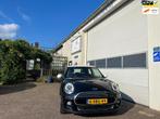 Mini Mini 1.5 Cooper NAVIGATIE ZEER MOOIE AUTO AIRCO, Auto's, Voorwielaandrijving, 136 pk, Gebruikt, Euro 6