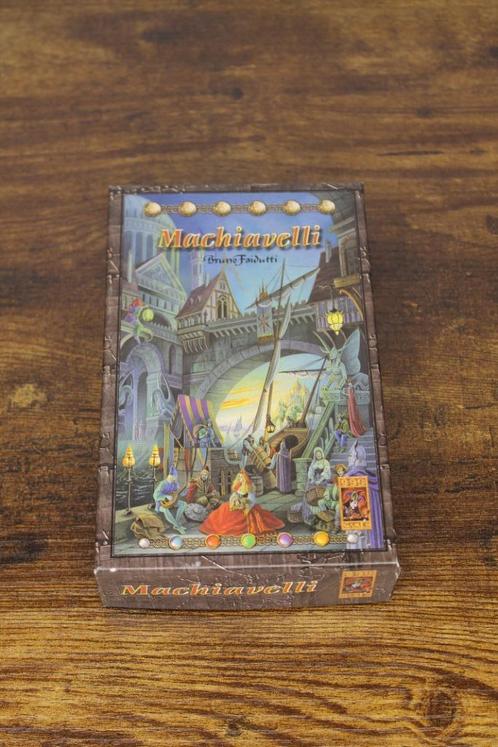 Machiavelli 999 games, Hobby en Vrije tijd, Gezelschapsspellen | Kaartspellen, Zo goed als nieuw, Een of twee spelers, Drie of vier spelers