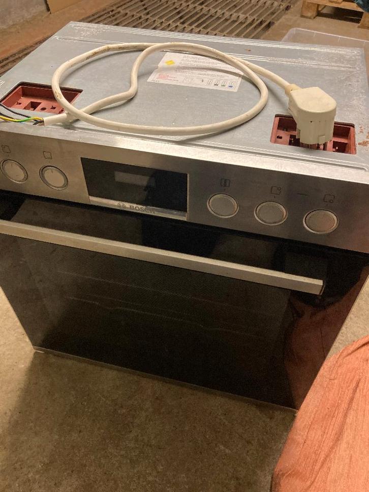 Bosch inbouw oven HEA513BS0 – nette staat, Witgoed en Apparatuur, Ovens, Gebruikt, Inbouw, Oven, 45 tot 60 cm, 45 tot 60 cm, Hete lucht