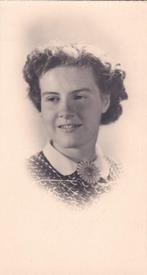 Liduina J. M. MELCHERS  1922-1947, Verzamelen, Bidprentjes en Rouwkaarten, Bidprentje, Verzenden