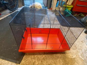 Hamsterkooi met toebehoren  beschikbaar voor biedingen