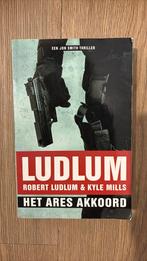 Robert Ludlum - Het Ares akkoord, Ophalen of Verzenden, Zo goed als nieuw, Nederland, Robert Ludlum; Kyle Mills