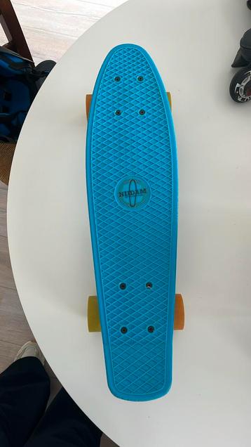 Nijdam Pennyboard blauw beschikbaar voor biedingen
