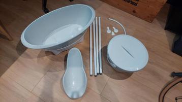 Luma babybad set compleet met inzet en wasemmer! beschikbaar voor biedingen