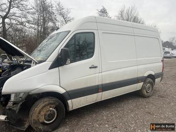 Volkswagen Crafter in onderdelen beschikbaar voor biedingen