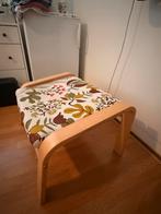 Voetenbankje ikea, Huis en Inrichting, Krukjes, Ophalen, Gebruikt, Hout