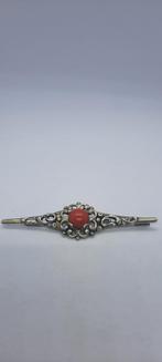 Zilveren Broche met Bloedkoraal, Gebruikt, Ophalen of Verzenden, Met edelsteen, Zilver