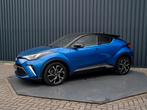 Toyota C-HR 1.8 Hybrid First Edition | Bi-Tone | JBL | Blind, Auto's, 12 maanden, Stof, 4 cilinders, Blauw