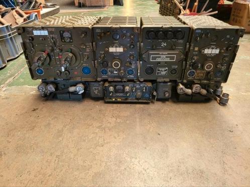 Zender/ontvanger RT-67 PP-112 R-108 C-435 mounting NL leger, Verzamelen, Militaria | Algemeen, Ophalen