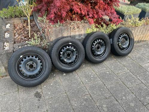 4x 175/65 R14 82T Falken Sincera incl. Skoda Wieldoppen, Auto diversen, Wieldoppen, Gebruikt, Ophalen