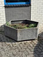 Diverse plantenbakken, Tuin en Terras, Bloembakken en Plantenbakken, Ophalen, Steen, Tuin, Zo goed als nieuw