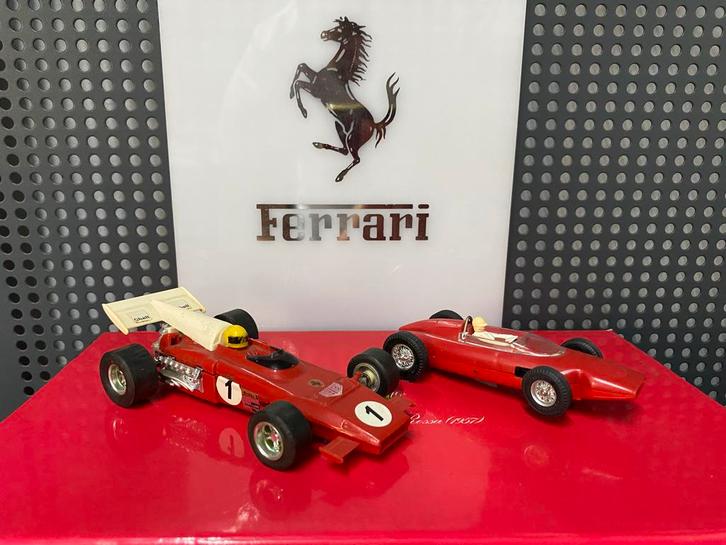 Vintage Ferrari Scalextric Miniatuur Auto's, Hobby en Vrije tijd, Modelbouw | Auto's en Voertuigen, Gebruikt, Auto, 1:32 tot 1:50