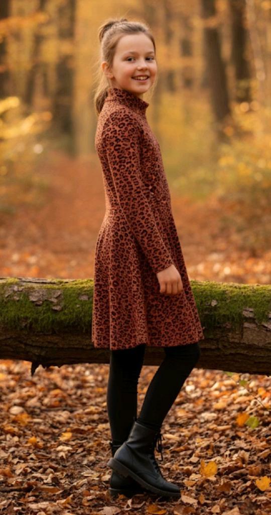 Nieuw: mooie jurk. Maat 140-146, Kinderen en Baby's, Kinderkleding | Maat 140, Nieuw, Meisje, Jurk of Rok, Ophalen of Verzenden
