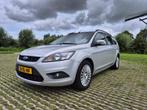 ford focus wagon 1.6 Benzine, 1596 cc, Stof, Zwart, 4 cilinders
