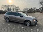 Volkswagen Passat 1.6 TDI 77KW Bluemotion 2012, Auto's, Volkswagen, Voorwielaandrijving, Stof, Zwart, 4 cilinders
