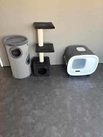 Katten accesoires! 3 week oud. Nieuwprijs 200 euro beschikbaar voor biedingen