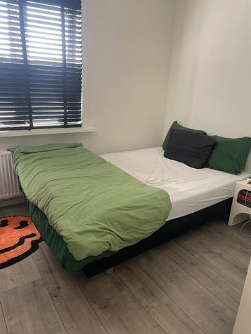Twee persoons boxspring met matras