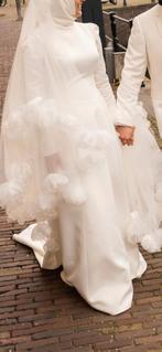 Trouwjurk + Sluier 42/40 Nikah Gelinlik, Ophalen, Zo goed als nieuw, Wit, Trouwjurk
