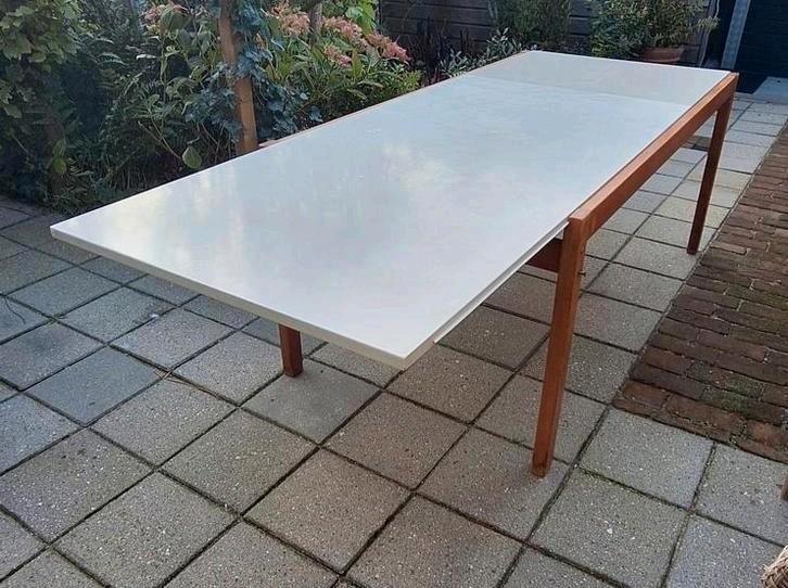 Tafel Eettafel Vintage Retro Hout Wit Uitschuifbaar Pastoe?, Huis en Inrichting, Tafels | Eettafels, Gebruikt, 50 tot 100 cm, 200 cm of meer