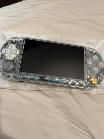 SONY PSP 3000  TRANSPARANT MODDED MET GAMES