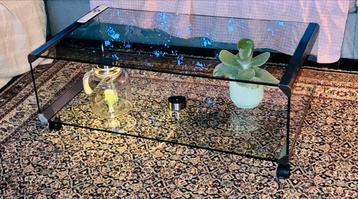 Salontafel Glas/RVS beschikbaar voor biedingen