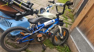 Leuke Bmx , heeft een beetje tlc nodig beschikbaar voor biedingen