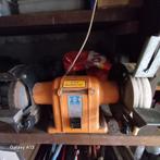 Slijpmachine met 2 stenen, Doe-het-zelf en Verbouw, Gereedschap | Slijpmachines, Ophalen of Verzenden, Gebruikt, Minder dan 700 watt