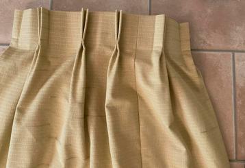 Twee luxe dubbele plooi gordijnen nieuw. beschikbaar voor biedingen