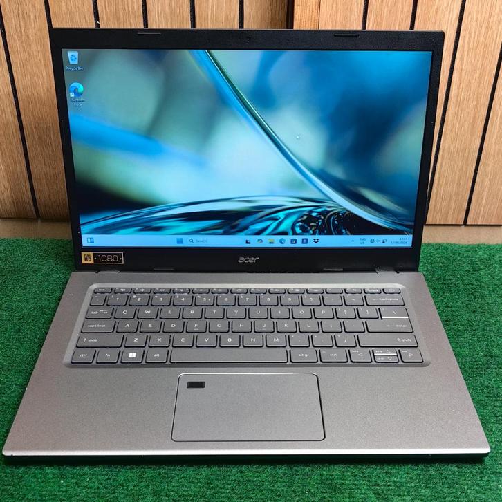 Acer Aspire 5 i3 12th Gen 512SSD 8GB - In Goede Staat, Computers en Software, Windows Laptops, Zo goed als nieuw