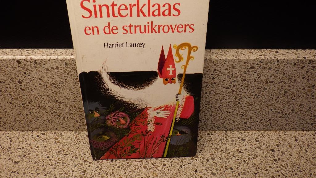 mooi boek van Sinterklaas en de struikrovers, Ophalen of Verzenden, Gebruikt