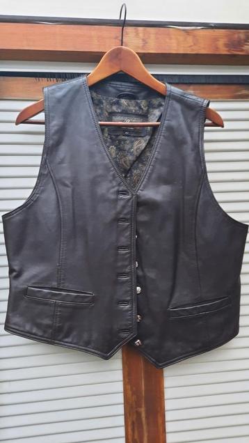 Gilet maat 42 echt leer beschikbaar voor biedingen