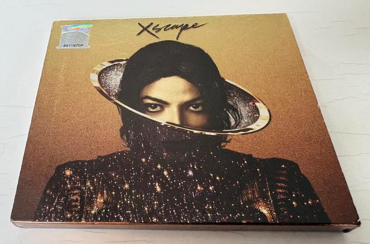 Michael Jackson - Xscape (cd/dvd deluxe edition / Indomesia), Cd's en Dvd's, Cd's | Pop, Zo goed als nieuw, 2000 tot heden, Ophalen of Verzenden