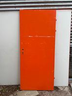 Metalen Opdekdeur - Oranje, Doe-het-zelf en Verbouw, Deuren en Horren, Gebruikt, 80 tot 100 cm, Ophalen of Verzenden, Buitendeur