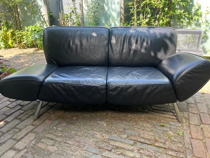 Hummel tweezits leren bank, verstelbare armleuningen, Huis en Inrichting, Banken | Bankstellen, Gebruikt, Rechte bank, Tweepersoons